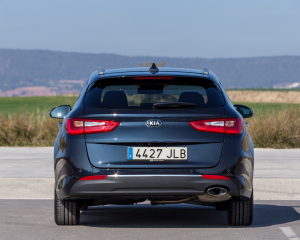 Kia Optima Sportswagon - Exterior 9